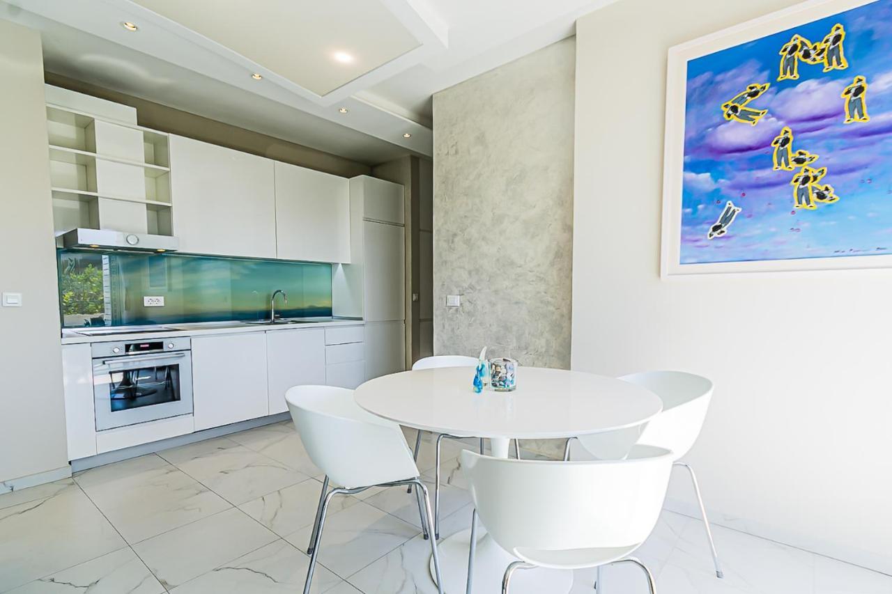 Miramare Apartments Przno מראה חיצוני תמונה