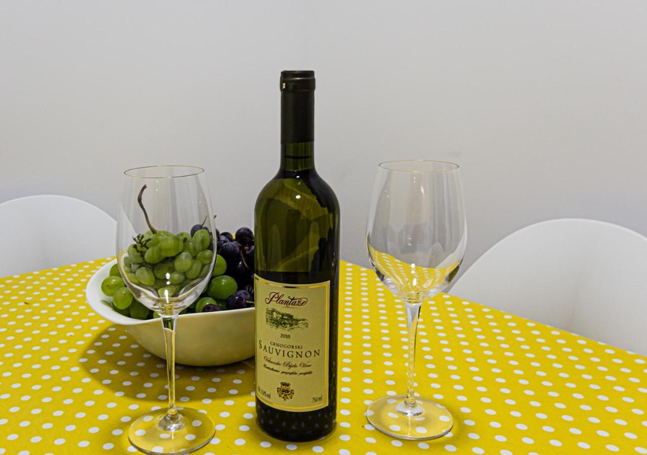 Miramare Apartments Przno מראה חיצוני תמונה