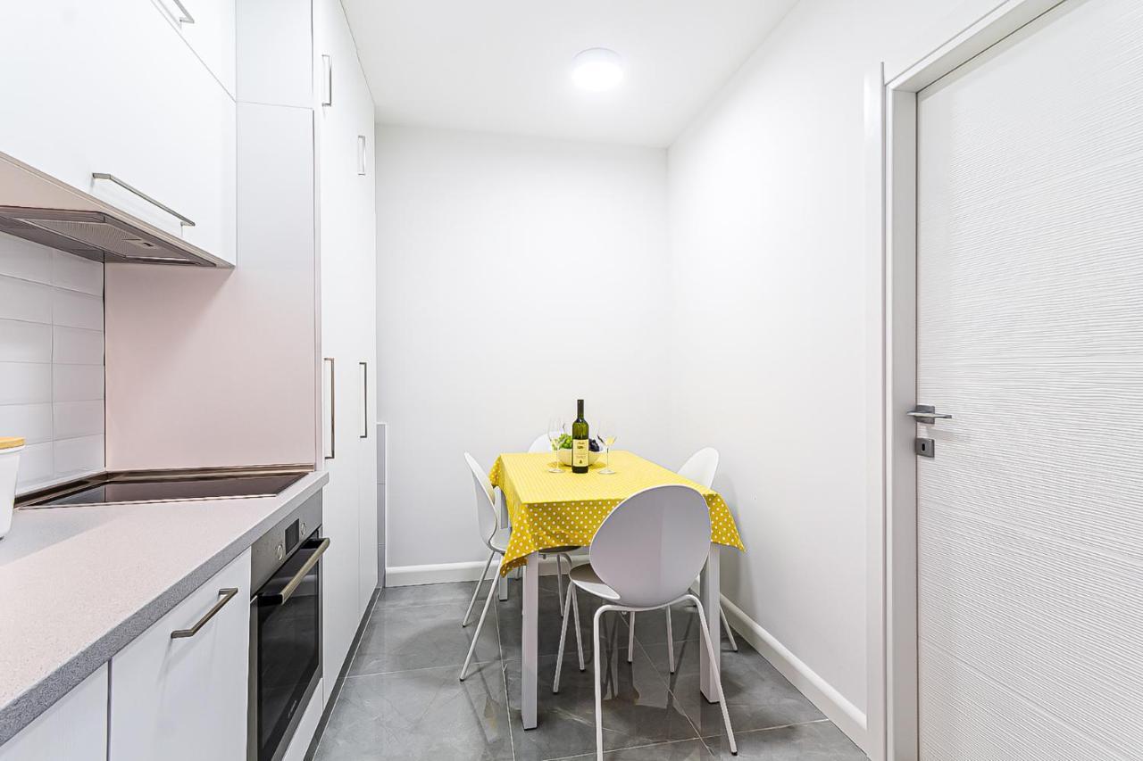Miramare Apartments Przno מראה חיצוני תמונה
