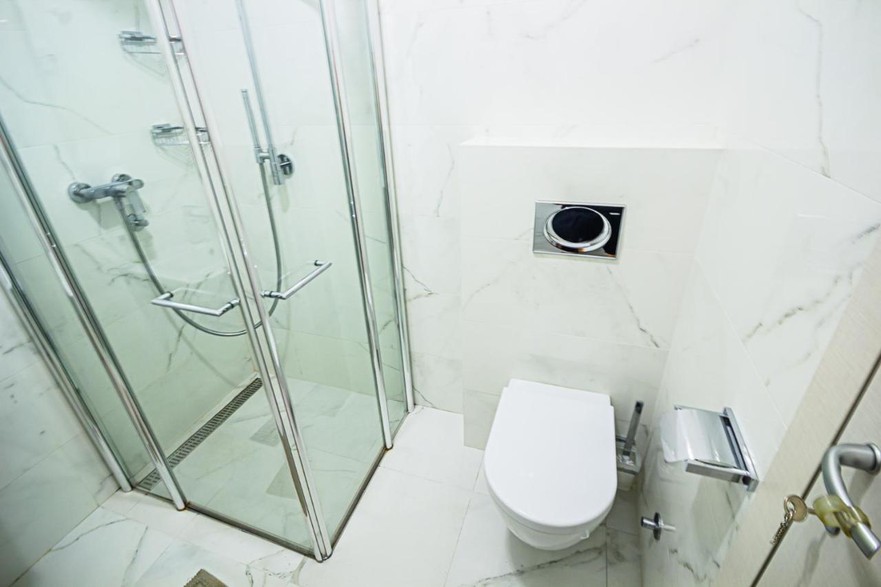 Miramare Apartments Przno מראה חיצוני תמונה