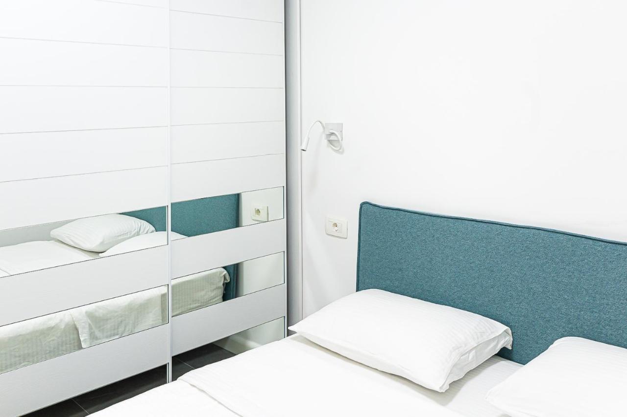 Miramare Apartments Przno מראה חיצוני תמונה